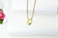 Horseshoe Necklace, Gold Tiny Horse Shoe Charm, Dainty Necklace, Delicate Minimal Necklace, Mothers Day Gift, Sister Gift, G049