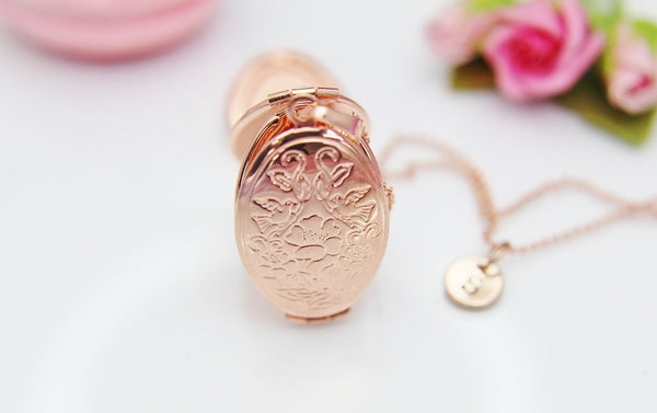 Best Christmas Gift for Mom, Grandmother, Great Grandma, Aunt, Rose Gold Necklace, Flower Birds Locket, Keepsake Photo Frame Charm, N3884