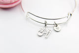 Science Beaker Charm Bracelet, Scientist Gift, Chemistry Teacher Jewelry