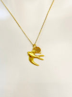 Gold Swallow Bird Charm Necklace Mother Jewelry Gifts, Personalized Customized Gifts, N785A