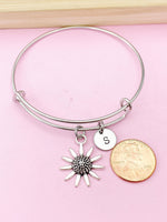 Silver Daisy Flower Charm Bracelet, Daisy Flower Florist Jewelry Gift, N5758