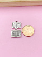 Silver Holy Bible Charm Bracelet, Holy Bible Jewelry Gift, N5752E