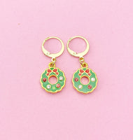 Gold Christmas Wreath Charm Earrings, Red Green Wreath Flower Jewelry, N3257