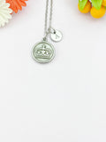 King Crown Charm Necklace – Silver Pendant Jewelry, N6503C