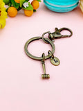 Gavel Charm Keychain – Gift for Lawyer, Judge, or Law Student – Symbolic Legal Accessory for Family, Friends & Career Milestones, N6663