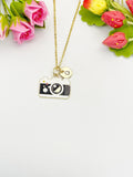 Gold Camera Pendant Necklace – Dainty Photographer Charm Gift Jewelry, N6912