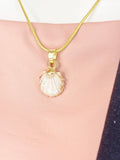 Seashell Pendant Necklace, 7360